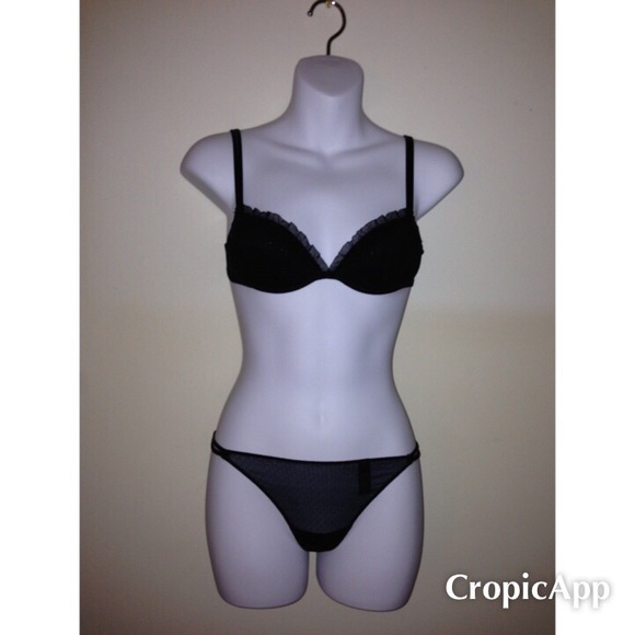 Off Limits Corset, Bra & G String set. Italy. - Picture 3 of 9